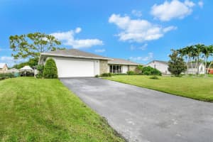 8 W Cypress Road, Lake Worth, FL 33467 Sold 11/15/24