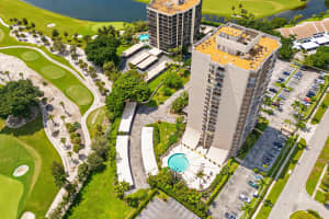 2425 Presidential Way 1806, West Palm Beach, FL 33401 Sold 12/23/24