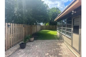 208 NW 40th Terrace, Deerfield Beach, FL 33442 Sold 01/24/25