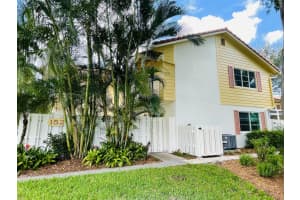 152 Seabreeze Circle, Jupiter, FL 33477 Sold 12/10/24