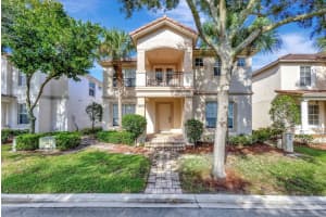 8209 Calterra Drive, Palm Beach Gardens, FL 33418 Sold 11/15/24