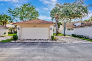 8209 Calterra Drive, Palm Beach Gardens, FL 33418 Sold 11/15/24
