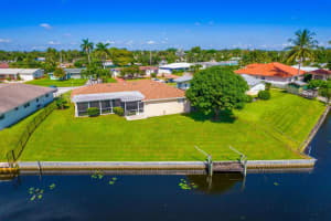 2330 Edgewater Drive, Lake Clarke Shores, FL 33406 Sold 01/24/25