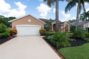 168 SW Fernleaf Trail, Port Saint Lucie, FL 34953 Sold 04/15/25