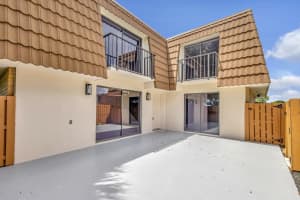 261 Charter Way, West Palm Beach, FL 33407 Sold 12/13/24