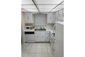 7980 N French Drive 3-303, Pembroke Pines, FL 33024 Sold 12/27/24