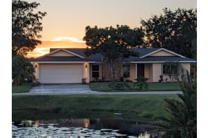 18 Sunset Drive, Sebastian, FL 32958 Sold 01/08/25