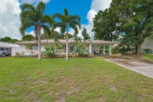 1925 Royal Palm Drive, Fort Pierce, FL 34982 Sold 10/25/24