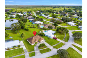907 Sawgrass Street, Clewiston, FL 33440 - MLS#R11023310