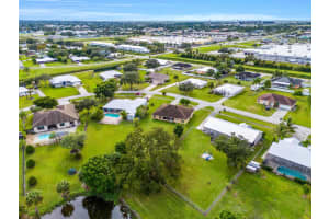 907 Sawgrass Street, Clewiston, FL 33440 - MLS#R11023310