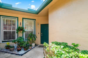3162 Via Poinciana 2, Lake Worth, FL 33467 Sold 11/19/24
