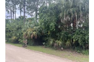 9155 107th Court, Vero Beach, FL 32967 Sold 10/23/24