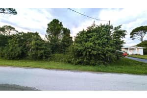 5038 N Obispo Circle, LaBelle, FL 33935 Sold 11/14/24