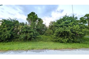 5038 N Obispo Circle, LaBelle, FL 33935 Sold 11/14/24