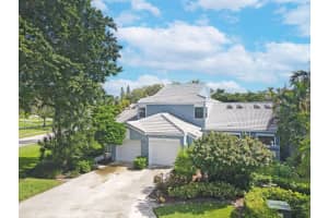 8200 Waterford Lane, Tamarac, FL 33321 Sold 10/31/24