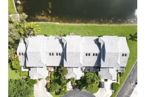 8200 Waterford Lane, Tamarac, FL 33321 Sold 10/31/24
