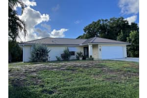 374 Benschop Street, Sebastian, FL 32958 Sold 10/14/24