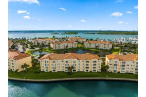 7 Harbour Isle Drive E 303, Fort Pierce, FL 34949 Sold 05/15/25