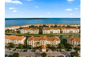 7 Harbour Isle Drive E 303, Fort Pierce, FL 34949 Sold 05/15/25