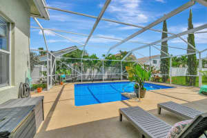 5313 Oakmont Village Circle, Lake Worth, FL 33463 Sold 11/25/24