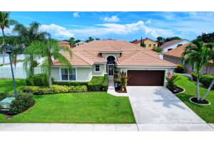 5313 Oakmont Village Circle, Lake Worth, FL 33463 Sold 11/25/24