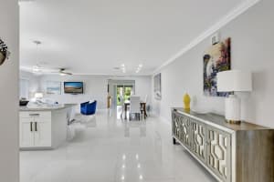 MLS# R11023696, Delray Beach, Florida 33484