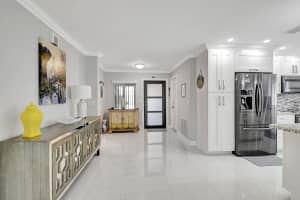 MLS# R11023696, Delray Beach, Florida 33484