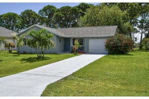 2332 SE Grand Drive, Port Saint Lucie, FL 34952 Sold 10/30/24