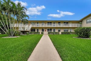 327 Chatham P, West Palm Beach, FL 33417 Sold 02/27/25
