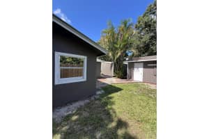 1006 Apple Street, Fort Pierce, FL 34950 Sold 11/08/24