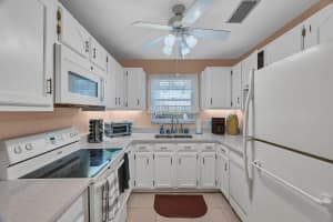 25 Lake Vista Trail 102, Port Saint Lucie, FL 34952 Sold 01/24/25