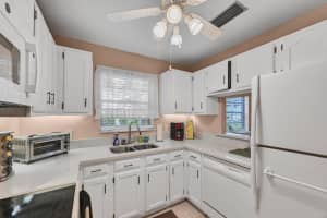 25 Lake Vista Trail 102, Port Saint Lucie, FL 34952 Sold 01/24/25