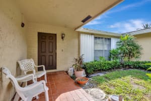 4128 Waverly Drive, West Palm Beach, FL 33407 Sold 10/31/24