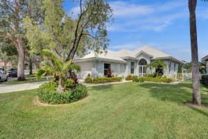 235 Hampton Place, Jupiter, FL 33458 Sold 11/13/24