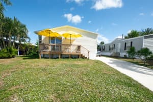 8321 SE Skylark Avenue, Hobe Sound, FL 33455 Sold 12/23/24