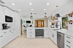 9720 SE Gomez Avenue, Hobe Sound, FL 33455 Sold 11/07/24