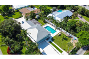 9720 SE Gomez Avenue, Hobe Sound, FL 33455 Sold 11/07/24