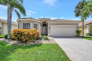 8256 Playa Del Sur Boulevard, Lake Worth, FL 33467 Sold 03/03/25