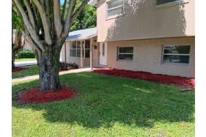 1425 40th Street, West Palm Beach, FL 33407 Sold 11/25/24