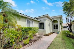 8082 Bellafiore Way, Boynton Beach, FL 33472 Sold 12/09/24