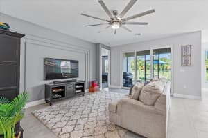 16747 SW Osprey Falls Way SW, Port Saint Lucie, FL 34987 - MLS#R11023923
