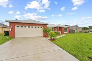 2472 SW Page Circle, Port Saint Lucie, FL 34953 Sold 11/14/24