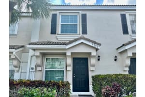 5238 Palmbrooke Circle, West Palm Beach, FL 33417 Sold 11/27/24