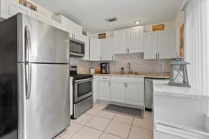 538 SW Belmont Circle, Port Saint Lucie, FL 34953 Sold 02/28/25