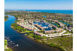 2001 Marina Isle Way 203, Jupiter