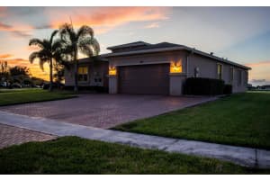 859 Bent Creek Drive, Fort Pierce, FL 34947 Sold 12/30/24