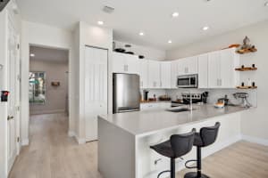 502 NW 24th Avenue, Boynton Beach, FL 33426 Sold 10/30/24