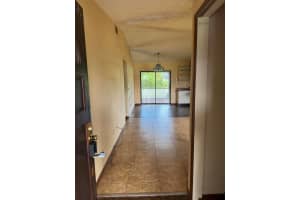1061 SE Lansdowne Avenue, Port Saint Lucie, FL 34983 Sold 10/11/24