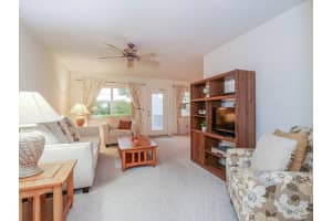 19 Vista Gardens Trail 103, Vero Beach, FL 32962 Sold 12/02/24