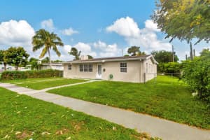 805 Elm Road, West Palm Beach, FL 33409 Sold 02/10/25